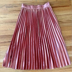 Adorable Pink Pleated Skirt